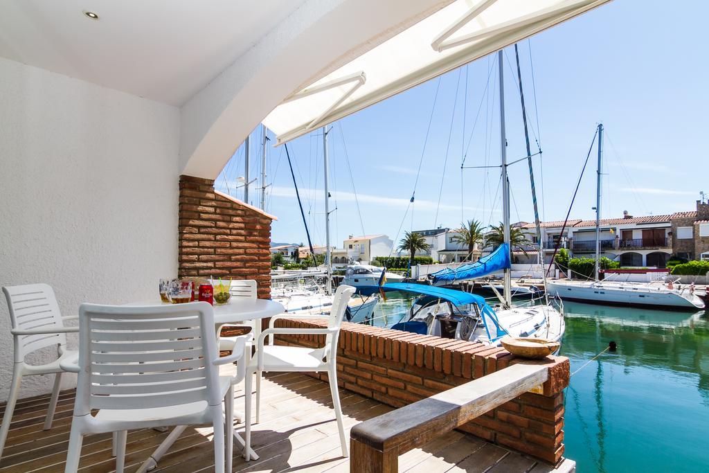 Vista Roses Mar - Casa Pescador Βίλα Empuriabrava Εξωτερικό φωτογραφία