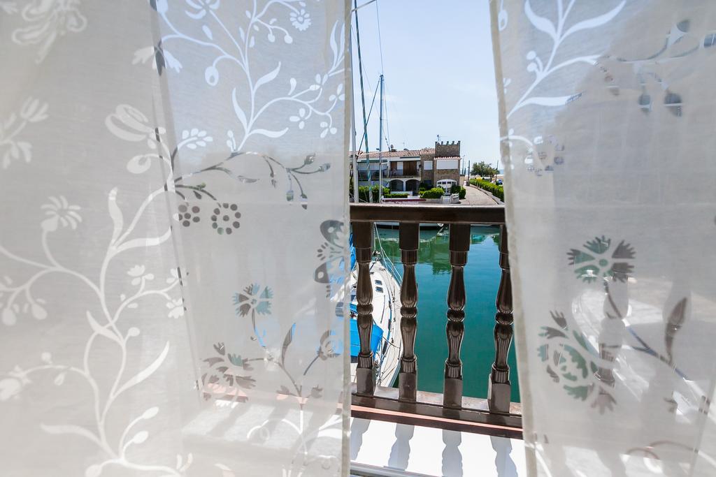 Vista Roses Mar - Casa Pescador Βίλα Empuriabrava Εξωτερικό φωτογραφία